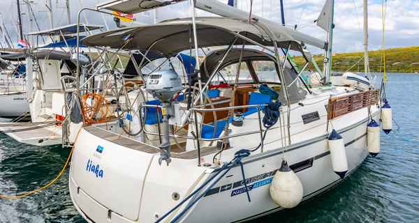 Bavaria Cruiser 37 (2018)