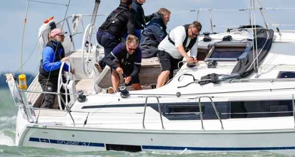 Bavaria Cruiser 37 (2020)