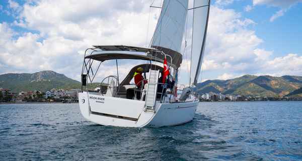 Dufour 335 Grand Large (2014)
