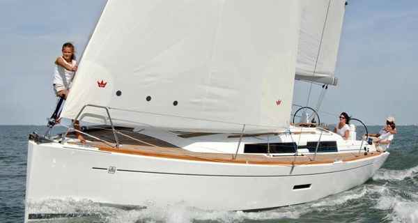 Dufour 335 Grand Large (2013)