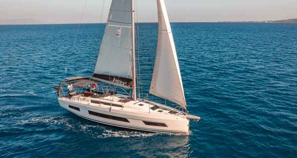 Dufour 41 (2025)