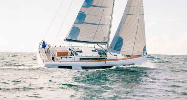Dufour 44 (2023)