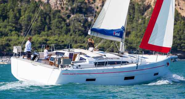 Dufour 530 (2024)