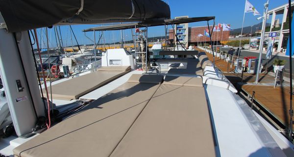 Dufour 48 Catamaran (2026)