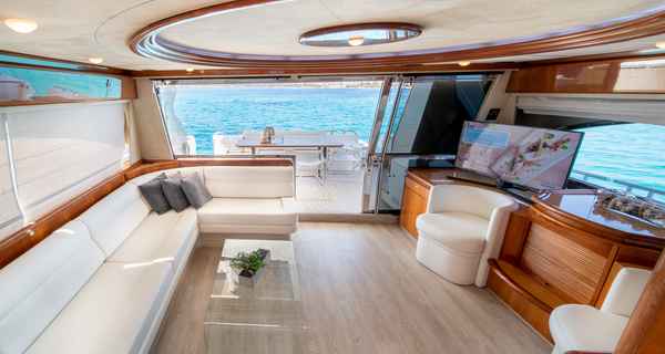 Ferretti 68 (2003)