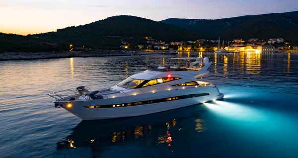 Galeon 640 Fly (2008)