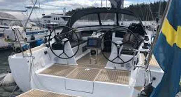 Hanse 388 (2022)