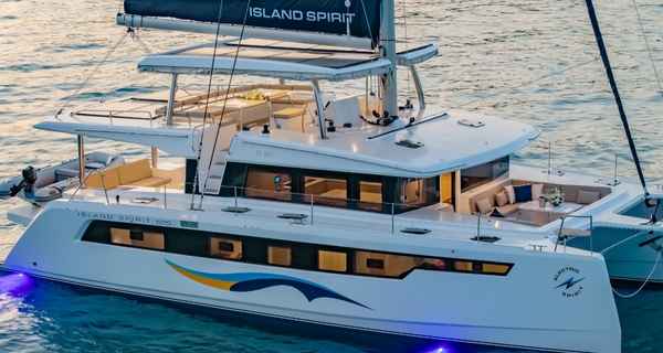 Island Spirit 525 (2025)