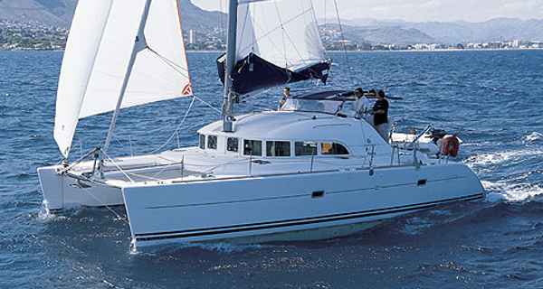 Lagoon 380 (2002)