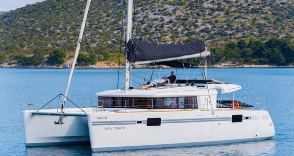 Lagoon 450 F (2017)
