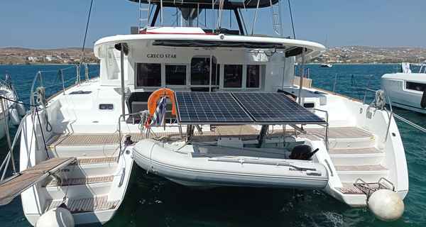 Lagoon 450 F (2020)