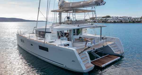 Lagoon 52 Fly (2021)