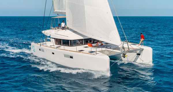 Lagoon 52 Fly (2022)