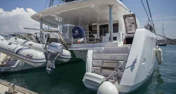 Lagoon 52 Fly (2019)