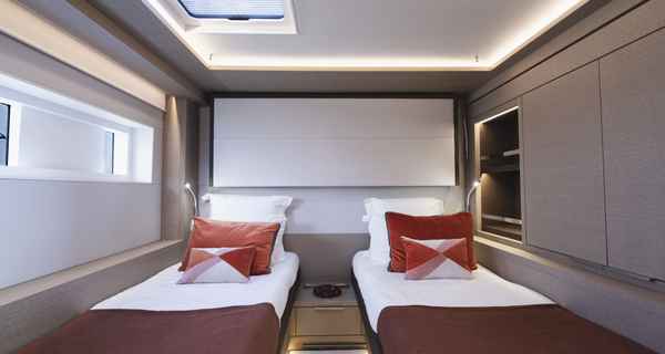 Lagoon Seventy 7 (2025)