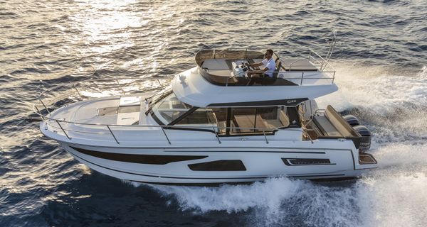 Merry Fisher 1095 (2023)