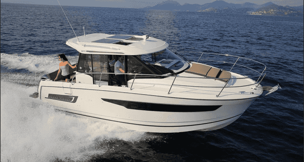 Merry Fisher 895 (2022)