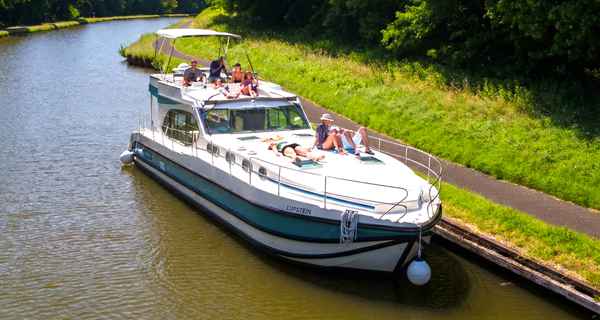 Cruiser Premium+ 8/10 Pers (2019)