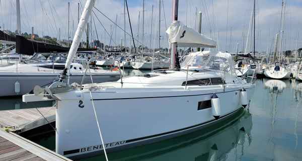 Oceanis 30.1 (2021)