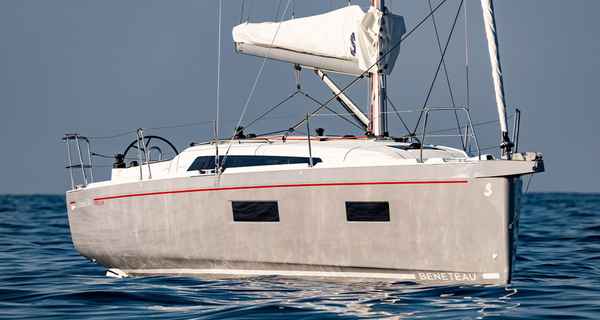 Oceanis 34.1 (2024)