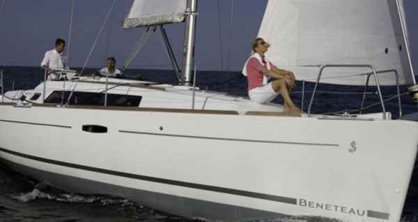 Oceanis 34 (2012)