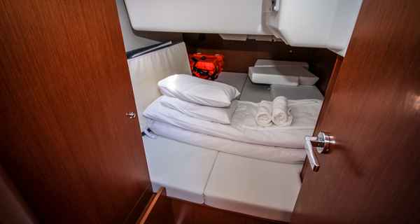 Oceanis 35 (2016)