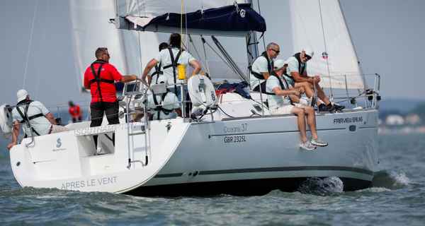 Oceanis 37 (2010)