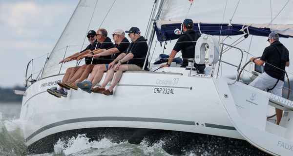 Oceanis 37 (2010)