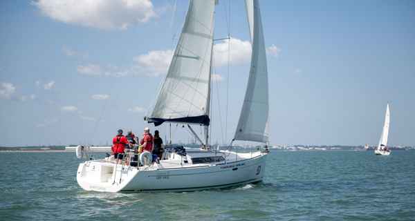 Oceanis 37 (2009)