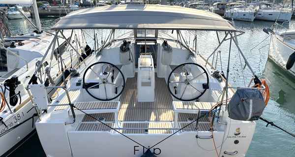 Oceanis 38.1 (2021)