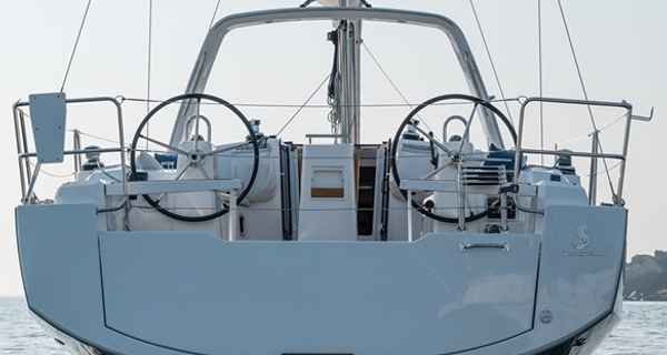 Oceanis 38.1 (2021)