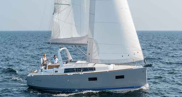 Oceanis 38 (2015)