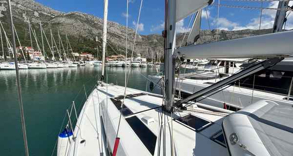Oceanis 46.1 (2024)