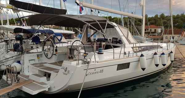 Oceanis 48 (2015)