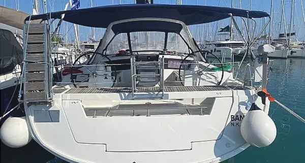 Oceanis 48 (2014)