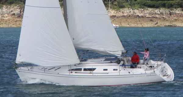 Sun Fast 37 (2006)
