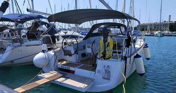 Sun Odyssey 349 (2024)