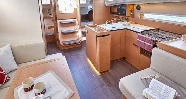 Sun Odyssey 410 (2020)