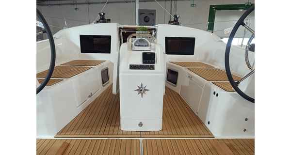 Sun Odyssey 415 (2026)
