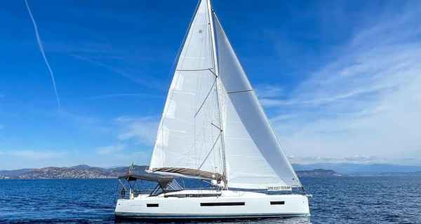 Sun Odyssey 490 (2023)