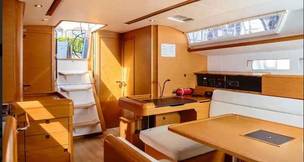 Sun Odyssey 519 (2017)