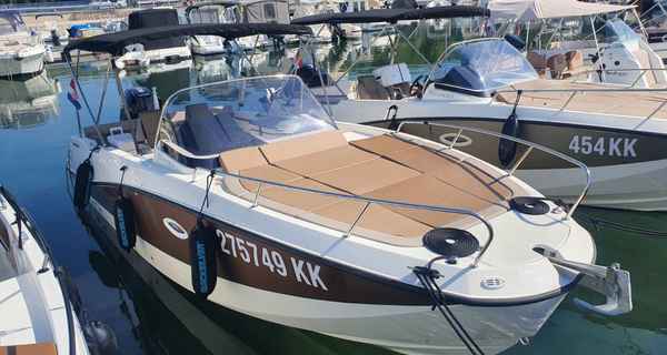 Activ 755 Sundeck (2022)