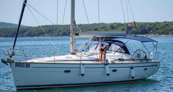 Bavaria 46 (2006)