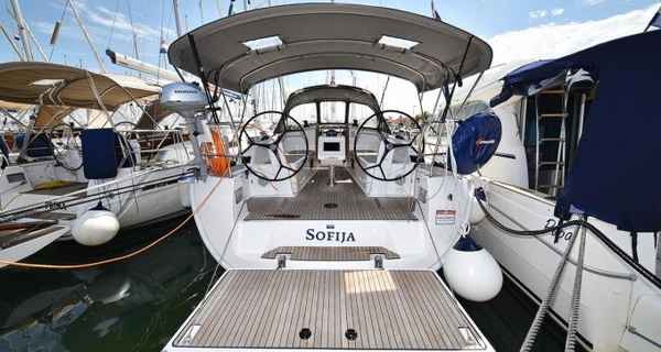 Bavaria Cruiser 37 (2020)
