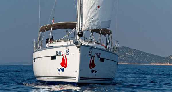 Bavaria Cruiser 41 (2017)