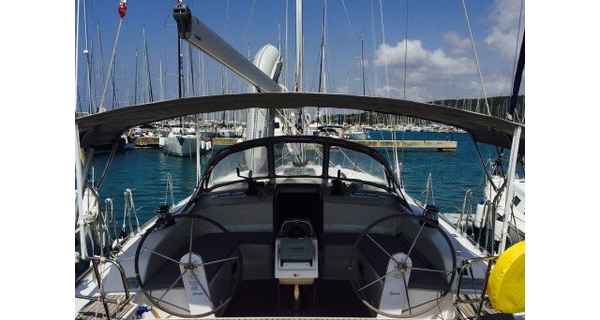 Bavaria Cruiser 51 (2015)