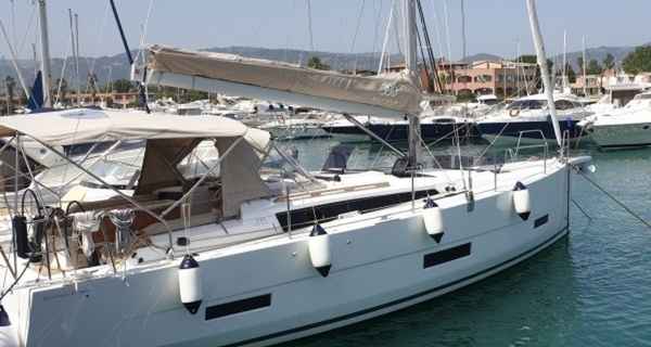Dufour 390 Grand Large (2019)