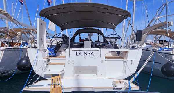 Dufour 41 (2024)