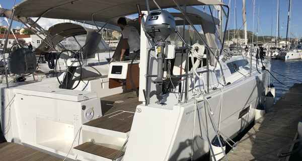 Dufour 430 Grand Large (2019)
