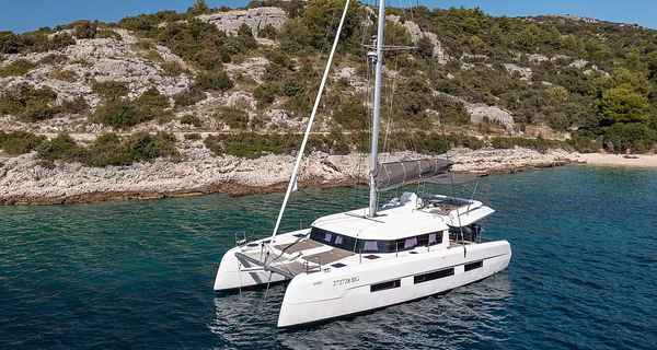 Dufour 48 Catamaran (2024)